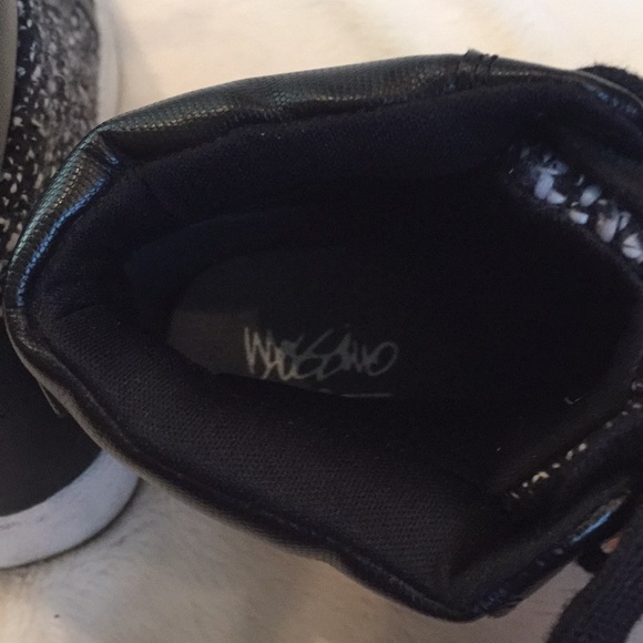 Mission High Top Sneakers - Picture 5 of 6